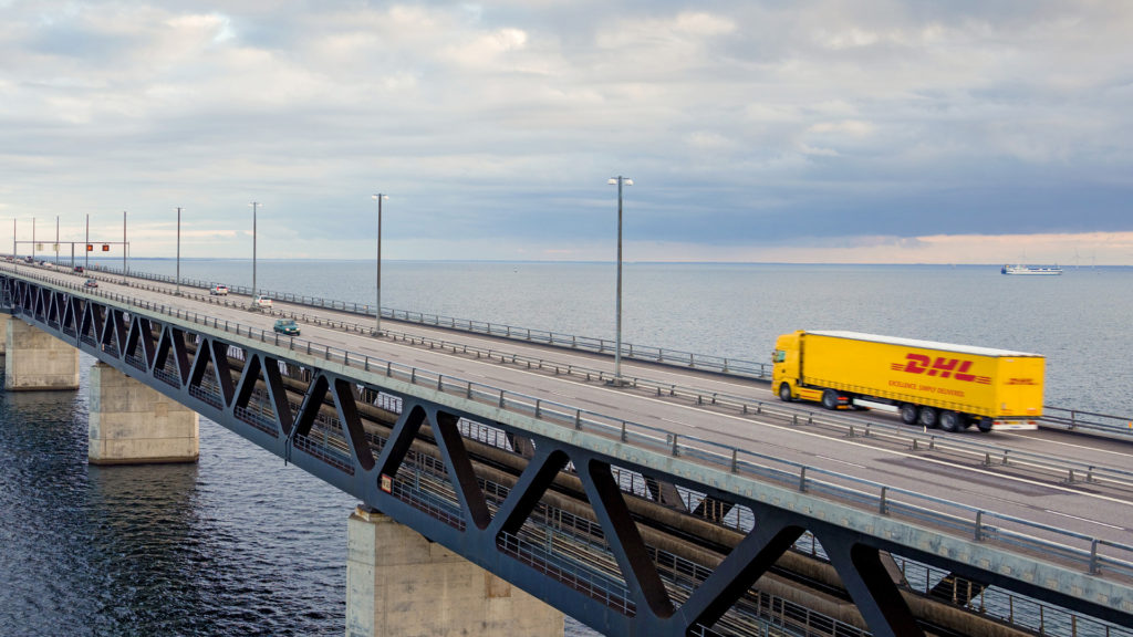 Logistics from China to Europe: Duration and Costs | DHL Freight